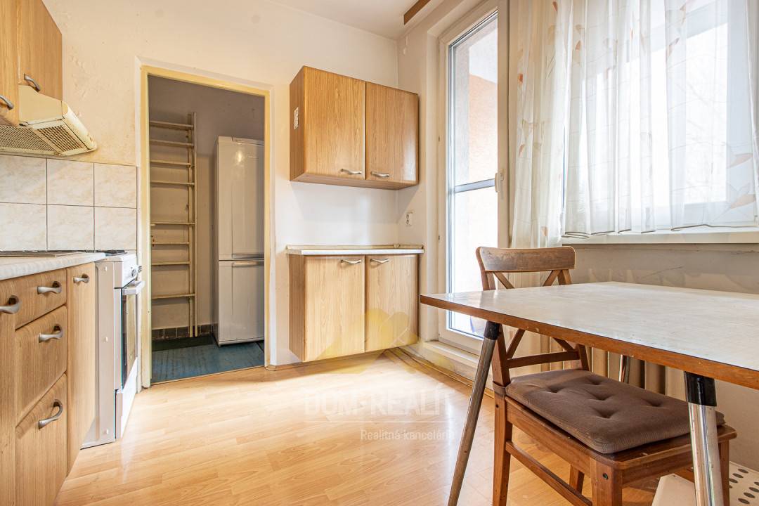 Nehnutelnost DOM-REALÍT, 3-izbový byt pri lese